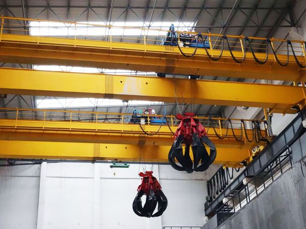 垃圾抓斗起重機(jī)正常生產(chǎn)過程中出現(xiàn)鋼絲繩脫槽，如何解決？